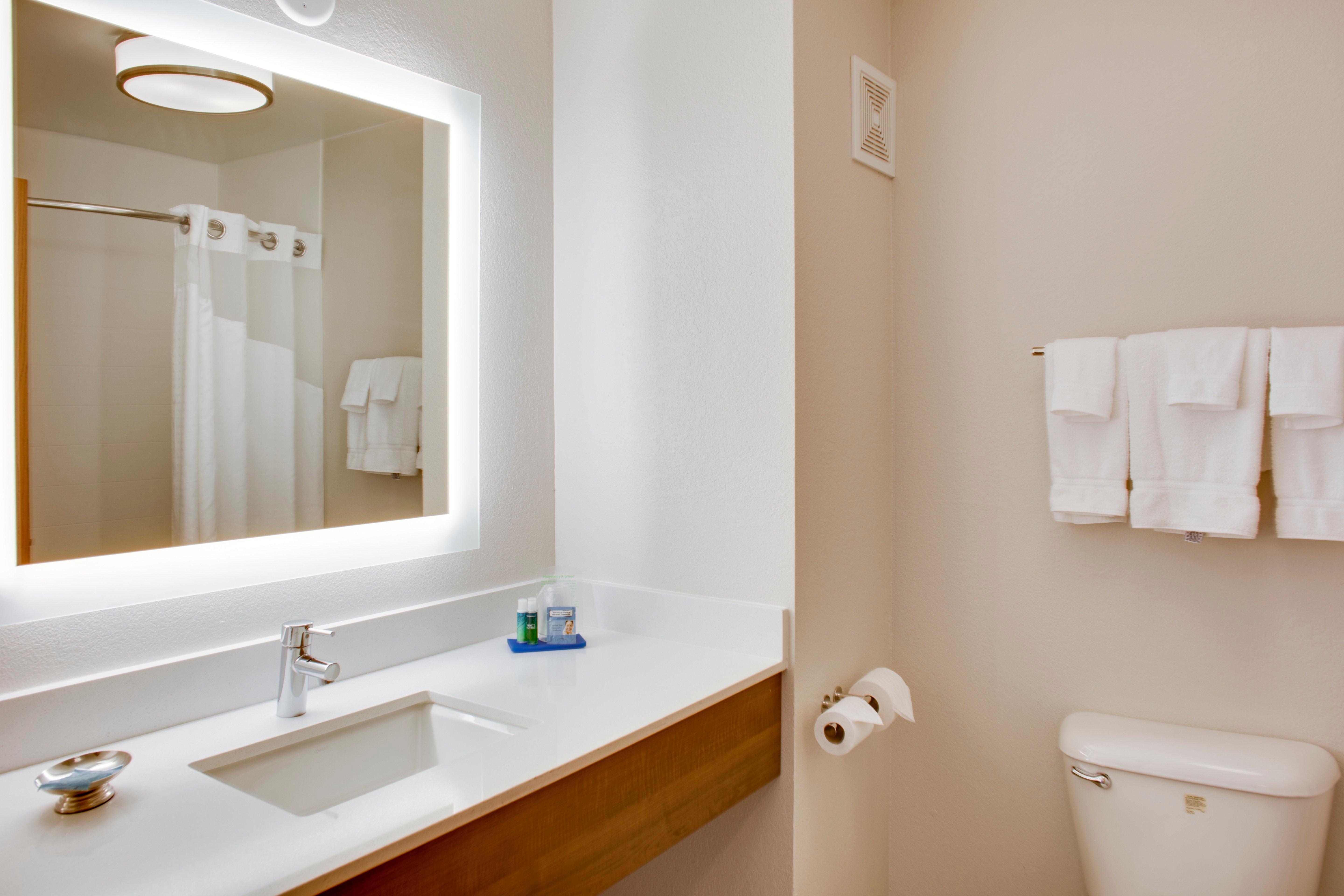 Holiday Inn Express Hotel & Suites Chickasha By Ihg Exteriör bild
