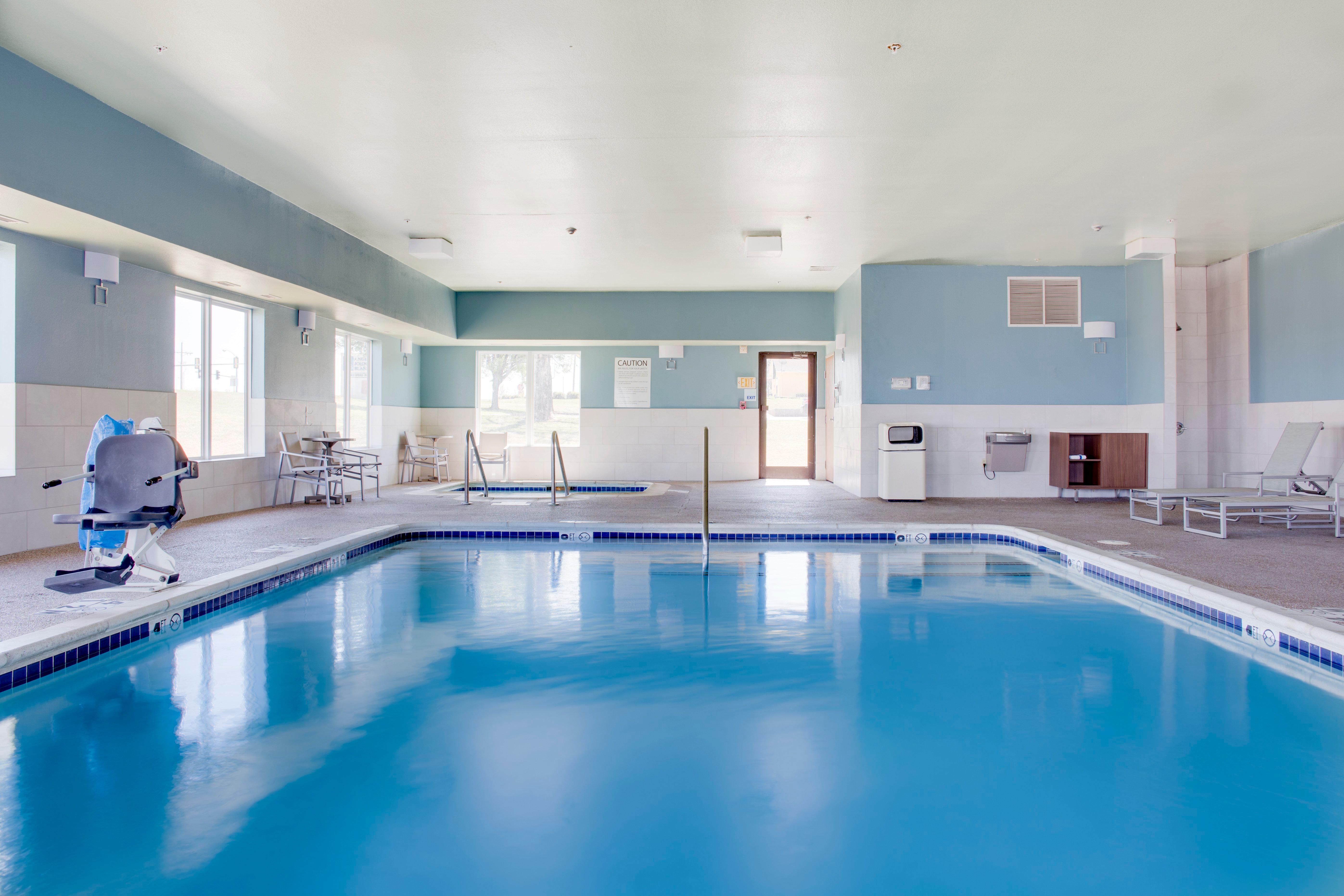 Holiday Inn Express Hotel & Suites Chickasha By Ihg Exteriör bild