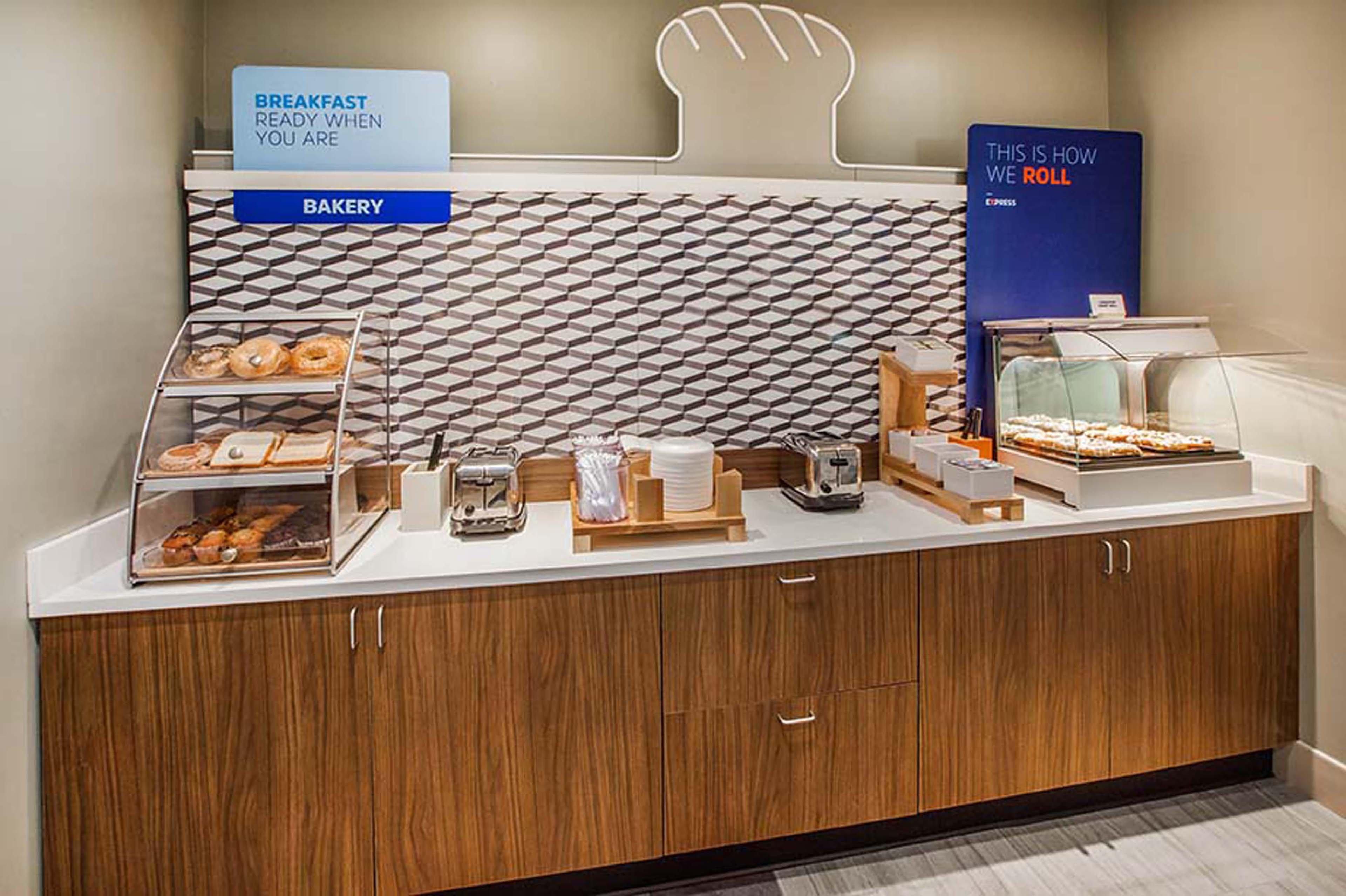 Holiday Inn Express Hotel & Suites Chickasha By Ihg Exteriör bild