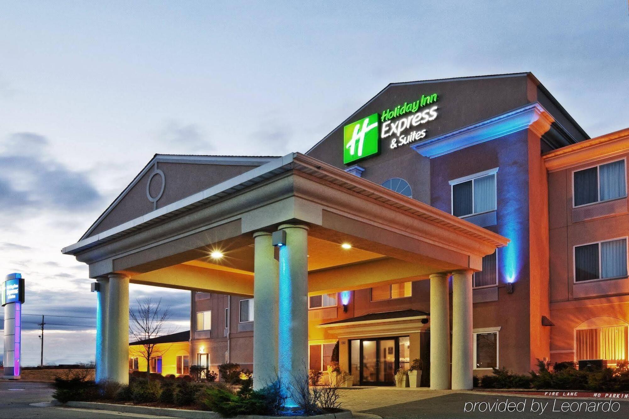 Holiday Inn Express Hotel & Suites Chickasha By Ihg Exteriör bild